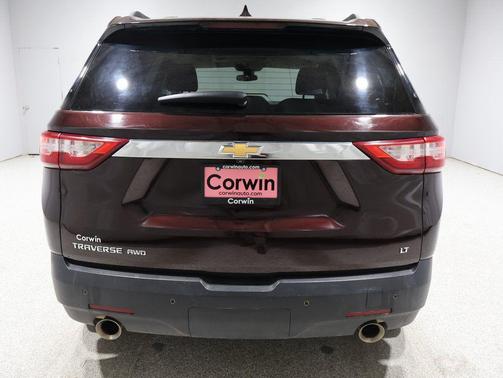 2021 Chevrolet Traverse LT Cloth