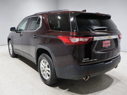 2021 Chevrolet Traverse LT Cloth