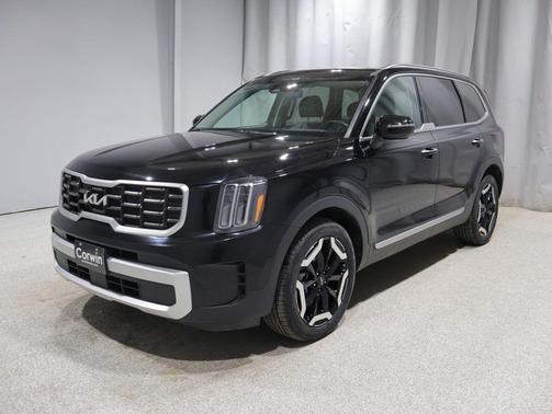 Ebony Black 2025 Kia Telluride S