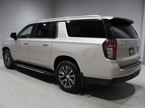 2021 Chevrolet Suburban LT