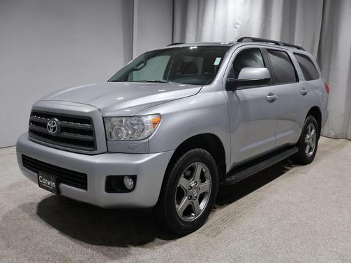2017 Toyota Sequoia SR5