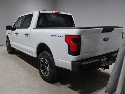 Oxford White 2023 Ford F-150 Lightning Pro