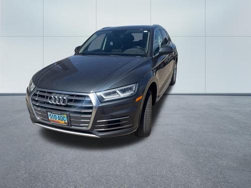 Manhattan Gray Metallic 2018 Audi Q5 2.0T Tech Premium