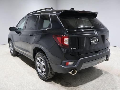 2023 Honda Passport AWD TrailSport