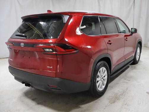 2025 Toyota Grand Highlander Hybrid XLE