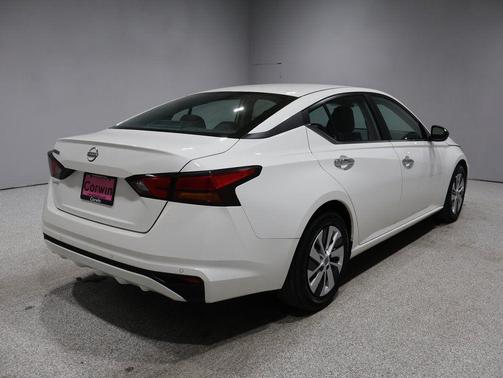 2024 Nissan Altima S FWD