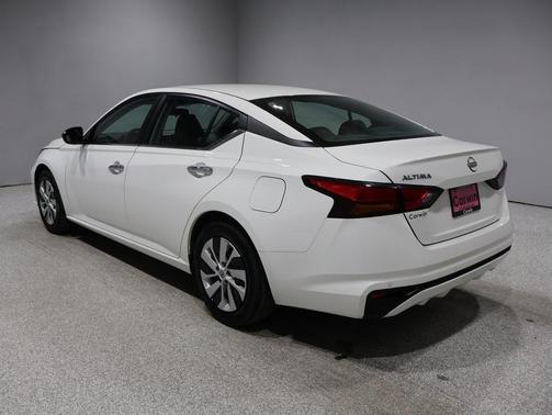 2024 Nissan Altima S FWD