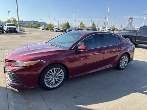 2018 Toyota Camry XLE