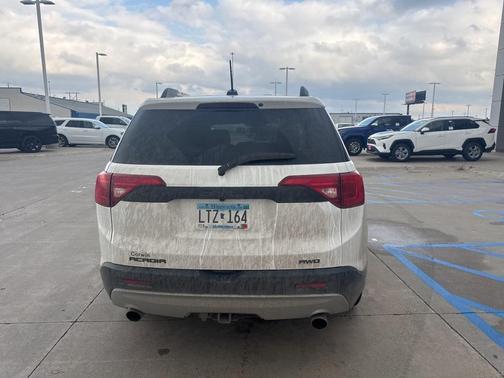 2017 GMC Acadia SLT-1