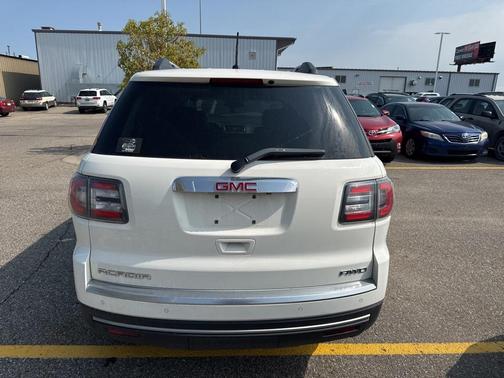 2014 GMC Acadia SLE-2
