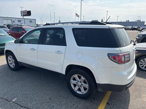 2014 GMC Acadia SLE-2