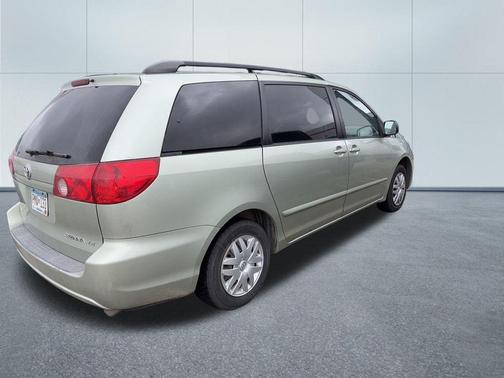 2006 Toyota Sienna LE