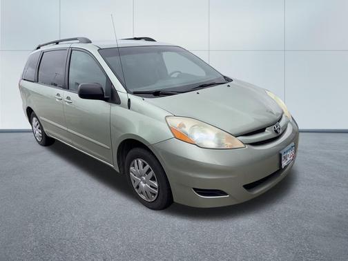 2006 Toyota Sienna LE