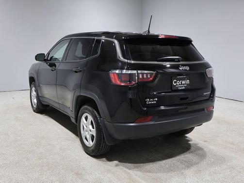 2022 Jeep Compass Sport