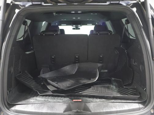 Dark Ash Metallic 2022 Chevrolet Suburban RST