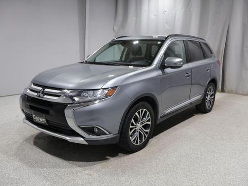 Mercury Gray Metallic 2016 Mitsubishi Outlander SEL