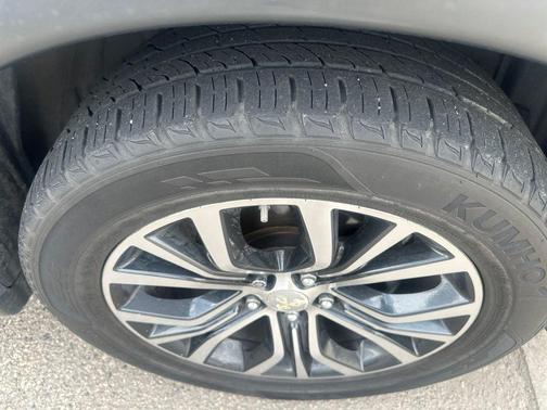 Mercury Gray Metallic 2016 Mitsubishi Outlander SEL