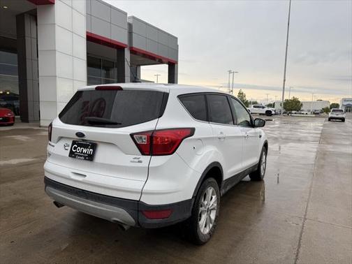 2019 Ford Escape SE