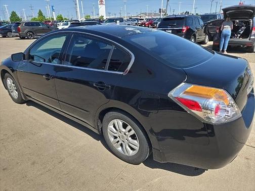 2010 Nissan Altima 2.5 S