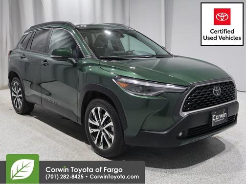 2022 Toyota Corolla Cross XLE
