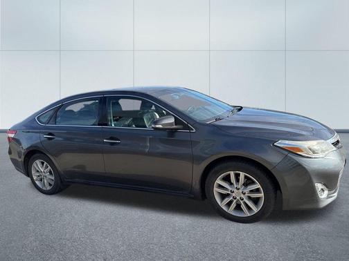 2014 Toyota Avalon XLE Premium