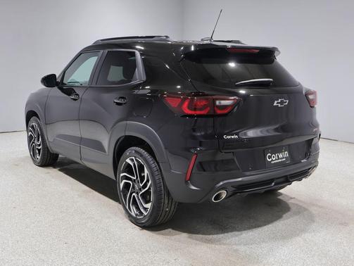 Mosaic Black Metallic 2024 Chevrolet Trailblazer RS