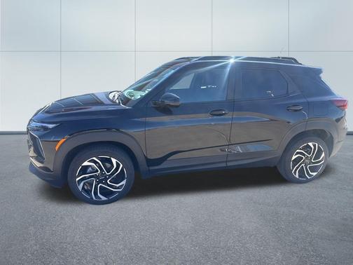 Mosaic Black Metallic 2024 Chevrolet Trailblazer RS
