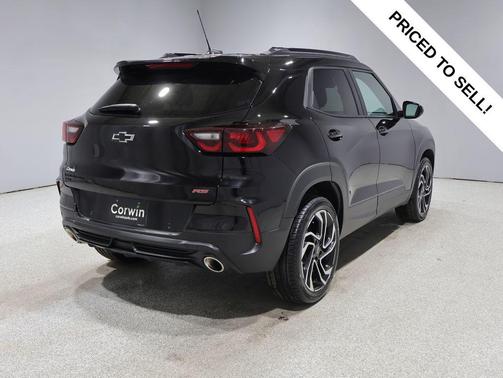 Mosaic Black Metallic 2024 Chevrolet Trailblazer RS