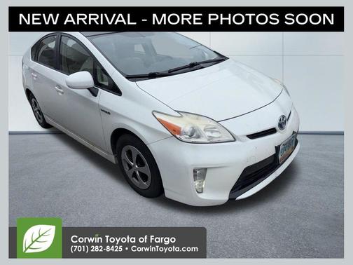 Blizzard Pearl 2012 Toyota Prius Four