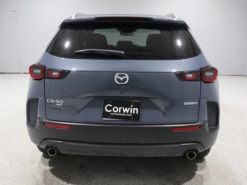 2024 Mazda CX-50 2.5 S Preferred Package