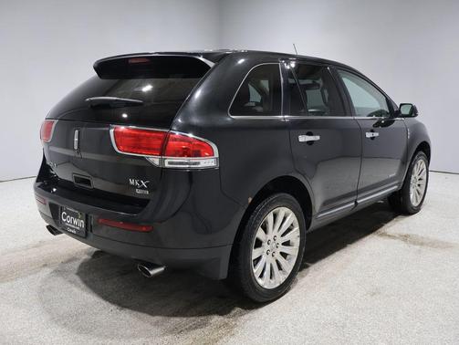 2014 Lincoln MKX Base