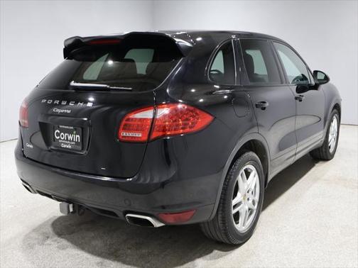 2014 Porsche Cayenne Base