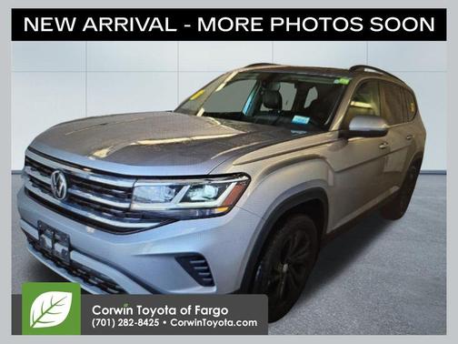 Pyrite Silver Metallic 2022 Volkswagen Atlas 3.6L SE w/Technology