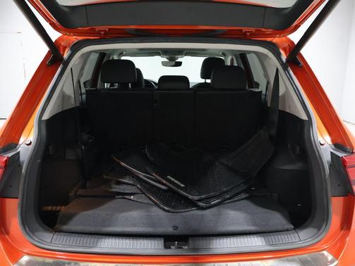 2018 Volkswagen Tiguan 2.0T SEL
