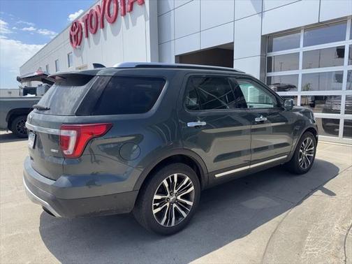 2016 Ford Explorer Platinum