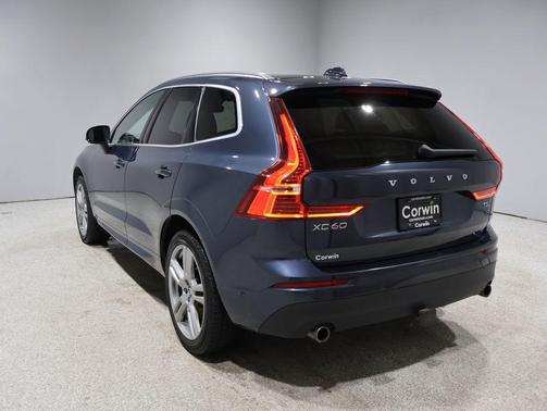2018 Volvo XC60 T5 Momentum