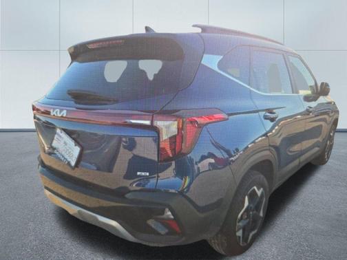 2025 Kia Seltos EX