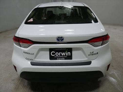 2024 Toyota Corolla Hybrid LE