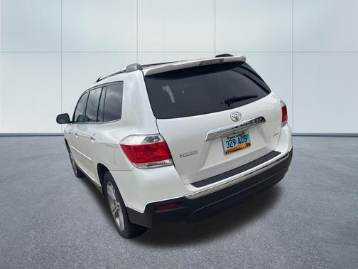 Blizzard Pearl 2013 Toyota Highlander Limited