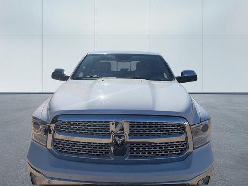 Bright White Clearcoat 2015 RAM 1500 Laramie