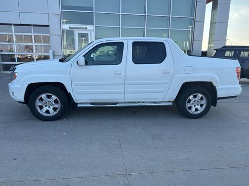 Taffeta White 2010 Honda Ridgeline RTS