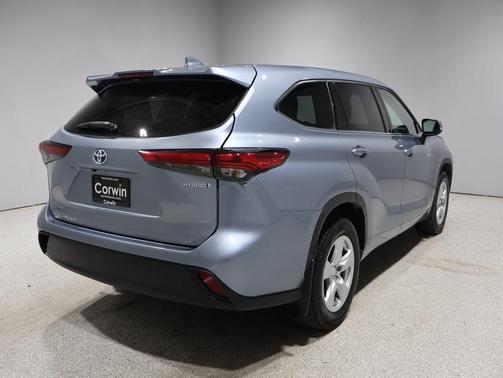 2020 Toyota Highlander Hybrid LE