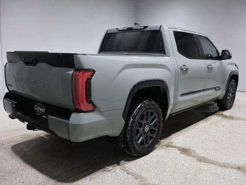 2024 Toyota Tundra Platinum