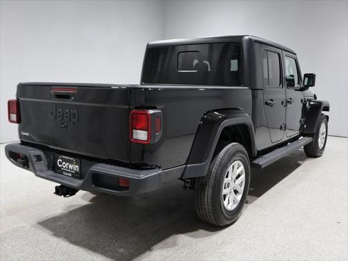 2023 Jeep Gladiator Sport S