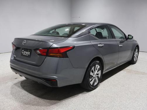 2024 Nissan Altima S FWD