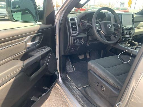 Billet Silver Metallic Clearcoat 2025 RAM 1500 Big Horn/Lone Star