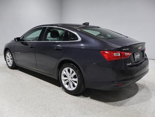 Dark Ash Metallic 2023 Chevrolet Malibu FWD 1LT