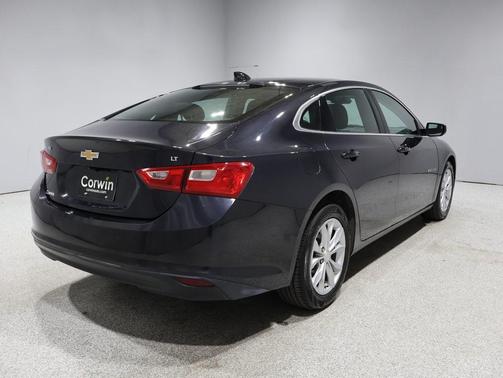 Dark Ash Metallic 2023 Chevrolet Malibu FWD 1LT