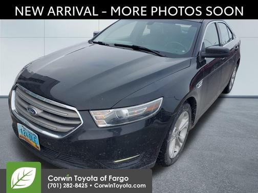 2017 Ford Taurus SEL