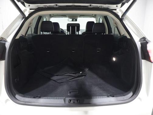 STAR WHITE 2024 Ford Edge Titanium